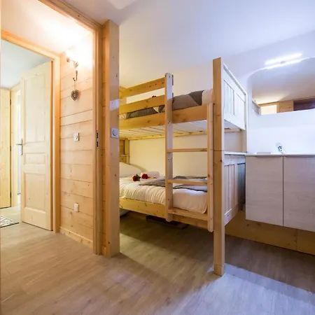 Sainte-foy-l'argentiere Sleeps 4 T454462 Chamonix