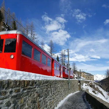 Sainte-foy-l'argentiere Sleeps 4 T454462 Chamonix